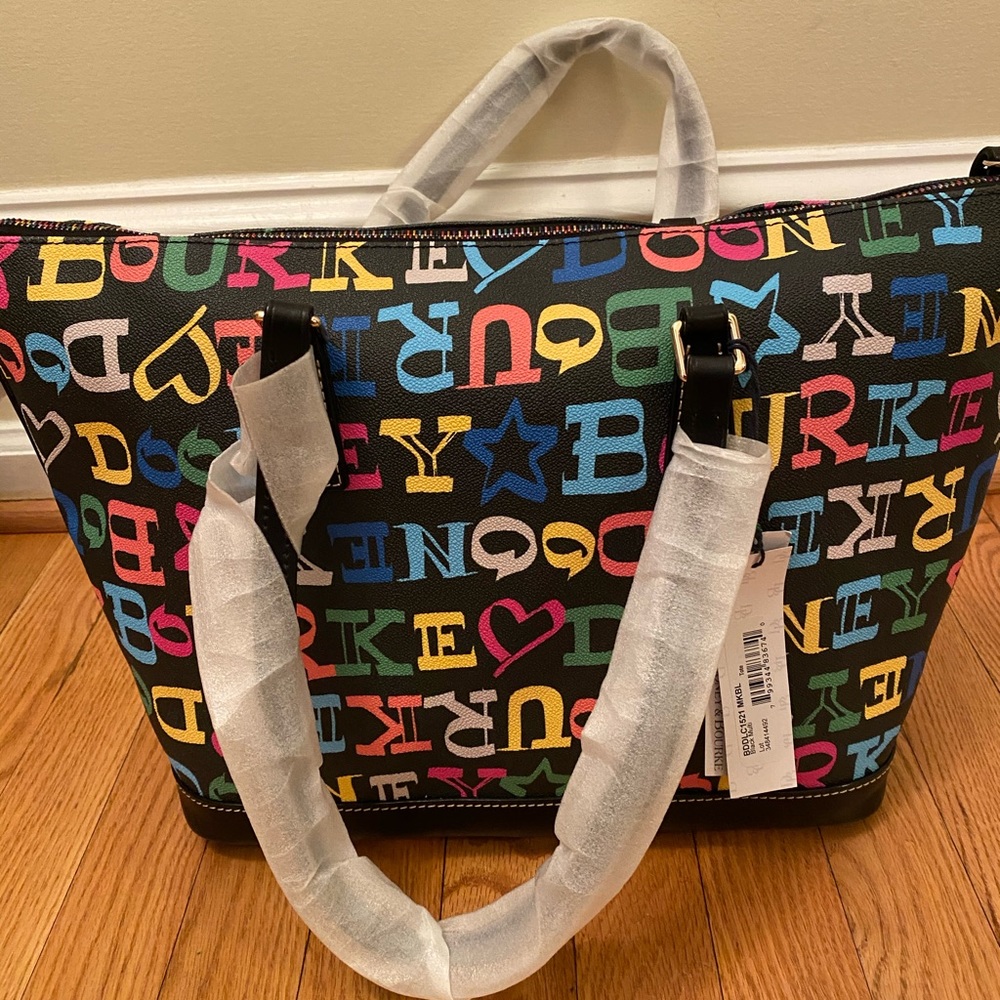 Dooney & Bourke Tote